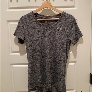 Under armor Women’s athletic shirt